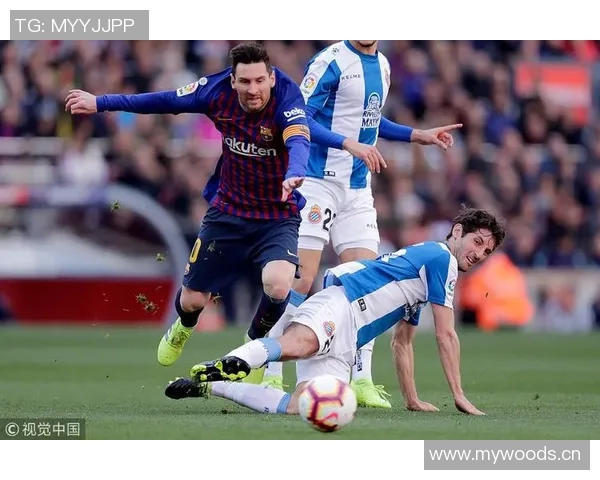 巴尔韦德领衔西班牙足球新时代 展现全能中场实力与领导魅力